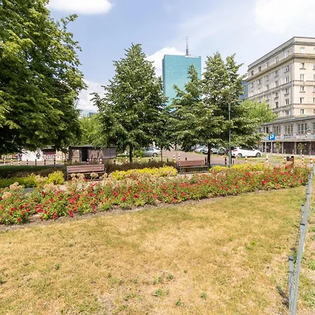 아파트 Renovated 3 Apt. Near Polin/oldtown