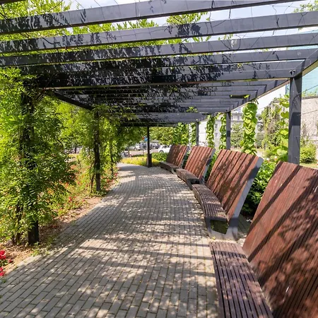 Lejlighed Renovated 3 Apt. Near Polin/oldtown *